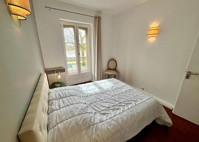 Hypercentre, Douillet, Vue Loire Et Vieux Blois, Le Serenity